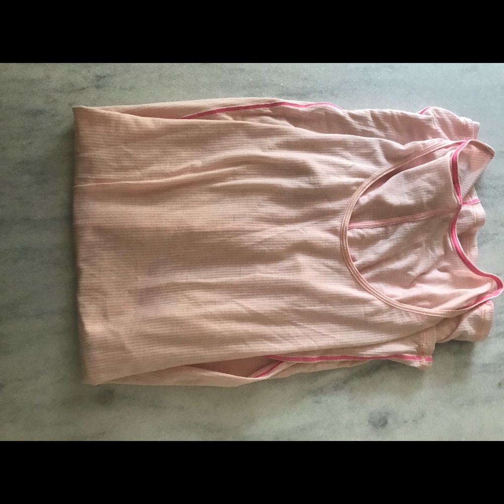 Lululemon size 4. Extra long, long sleeve tee.